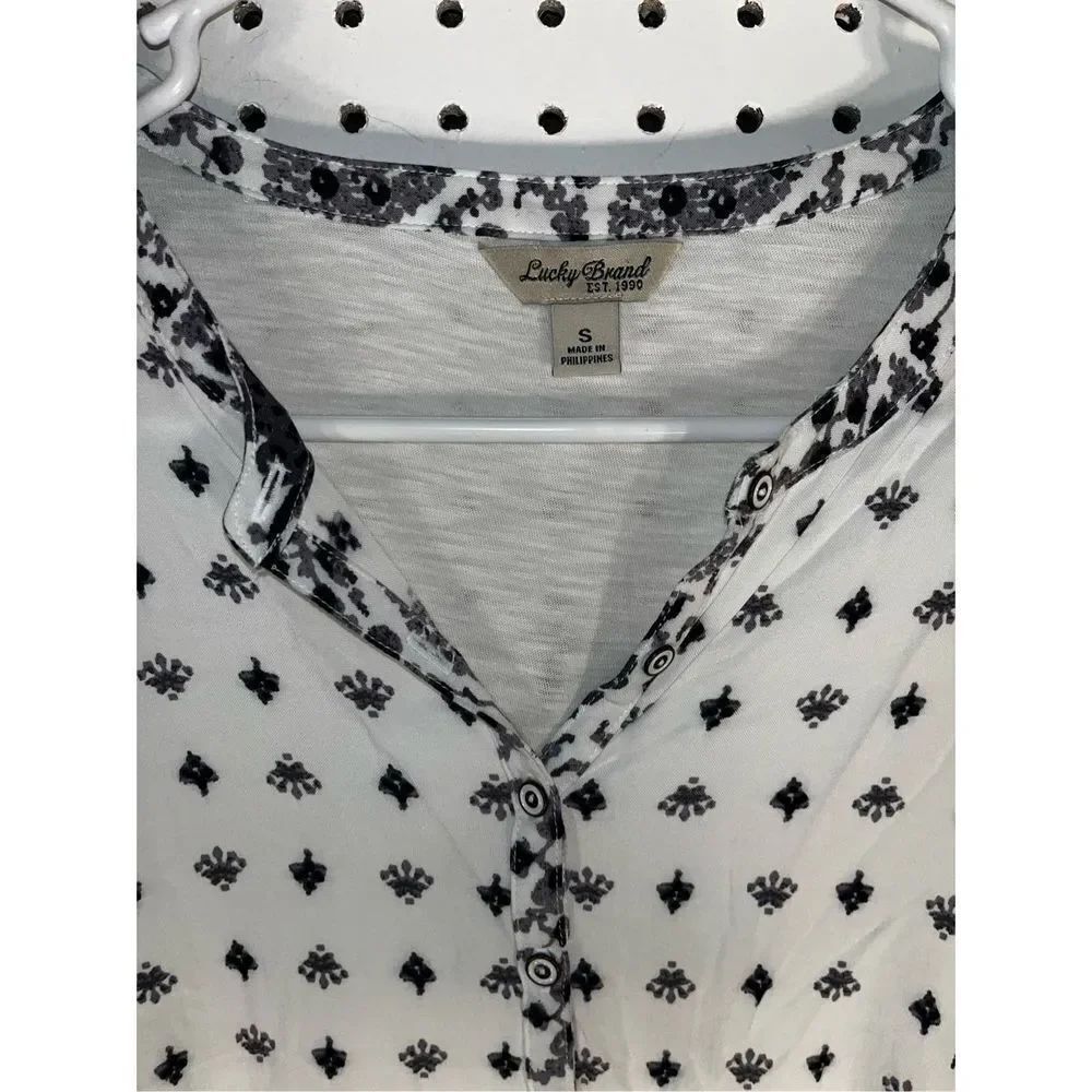 Lucky Brand top - Picture 5 of 5